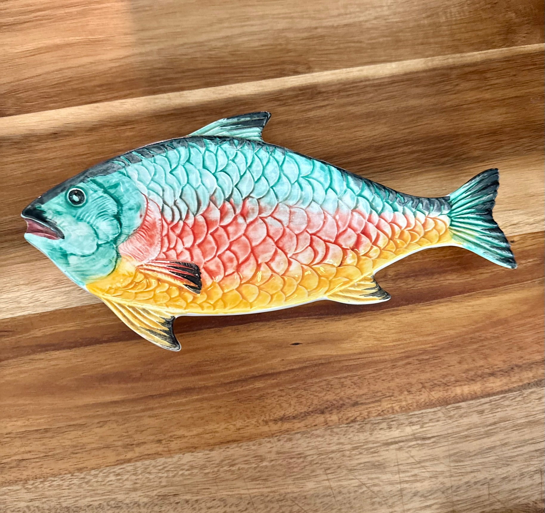 Italian Ceramic Fish Platter – Hand-Painted Majolica - Vintage