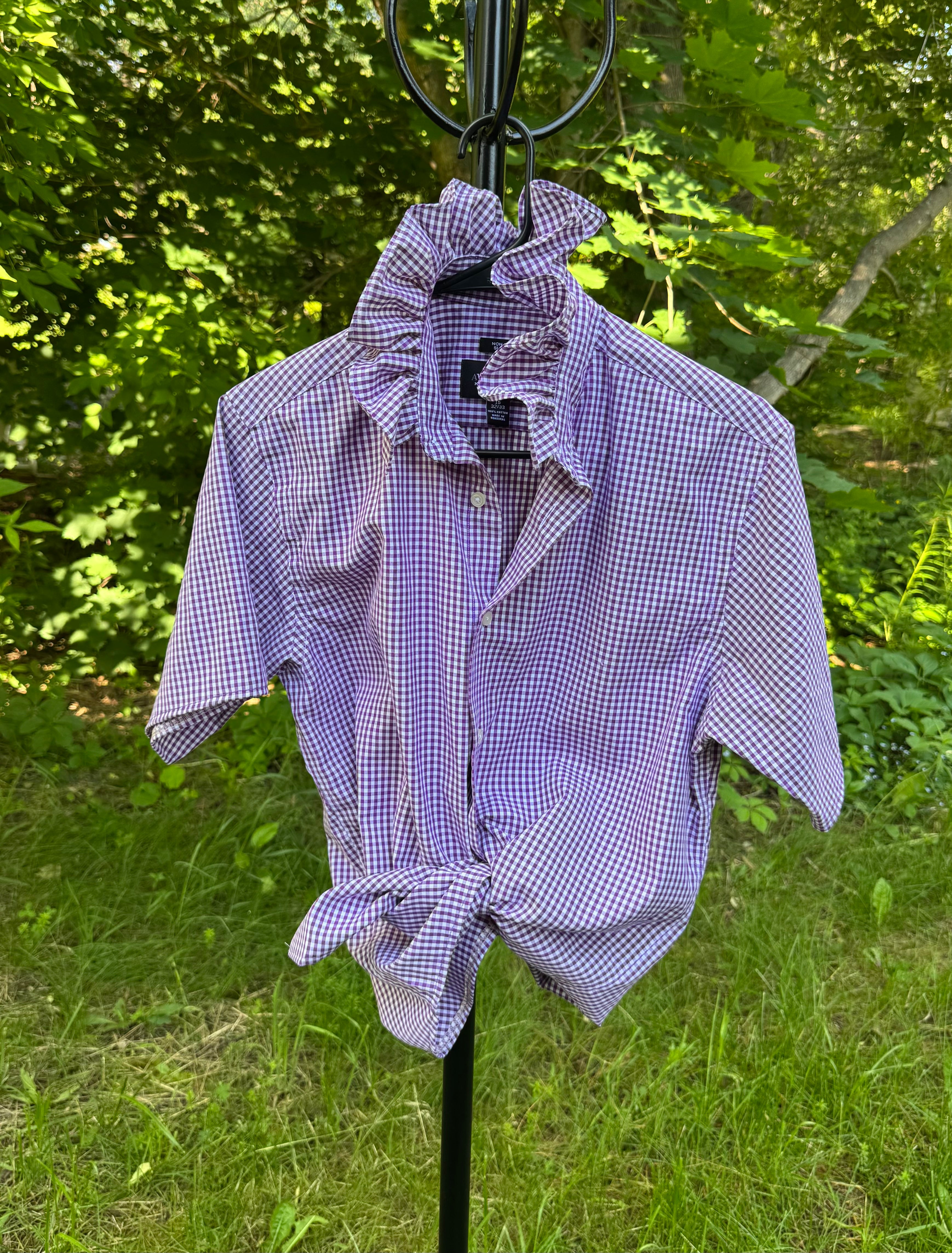 Short Sleeve Ruffle Collar Shirt