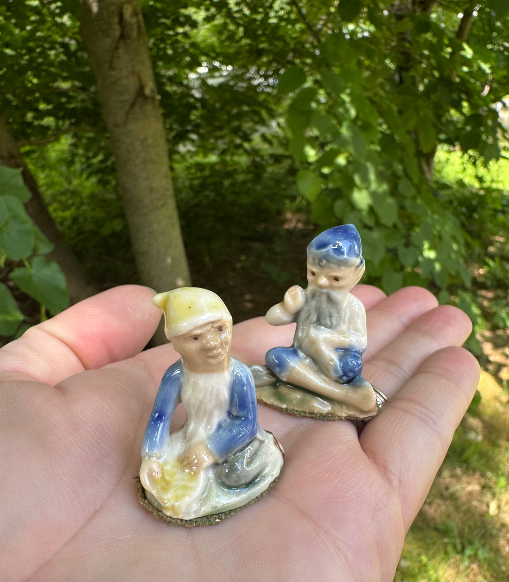 Vintage Wade Whimsies 'Lucky Fairy Folk' Porcelain Leprechaun Miniature (set of 2)