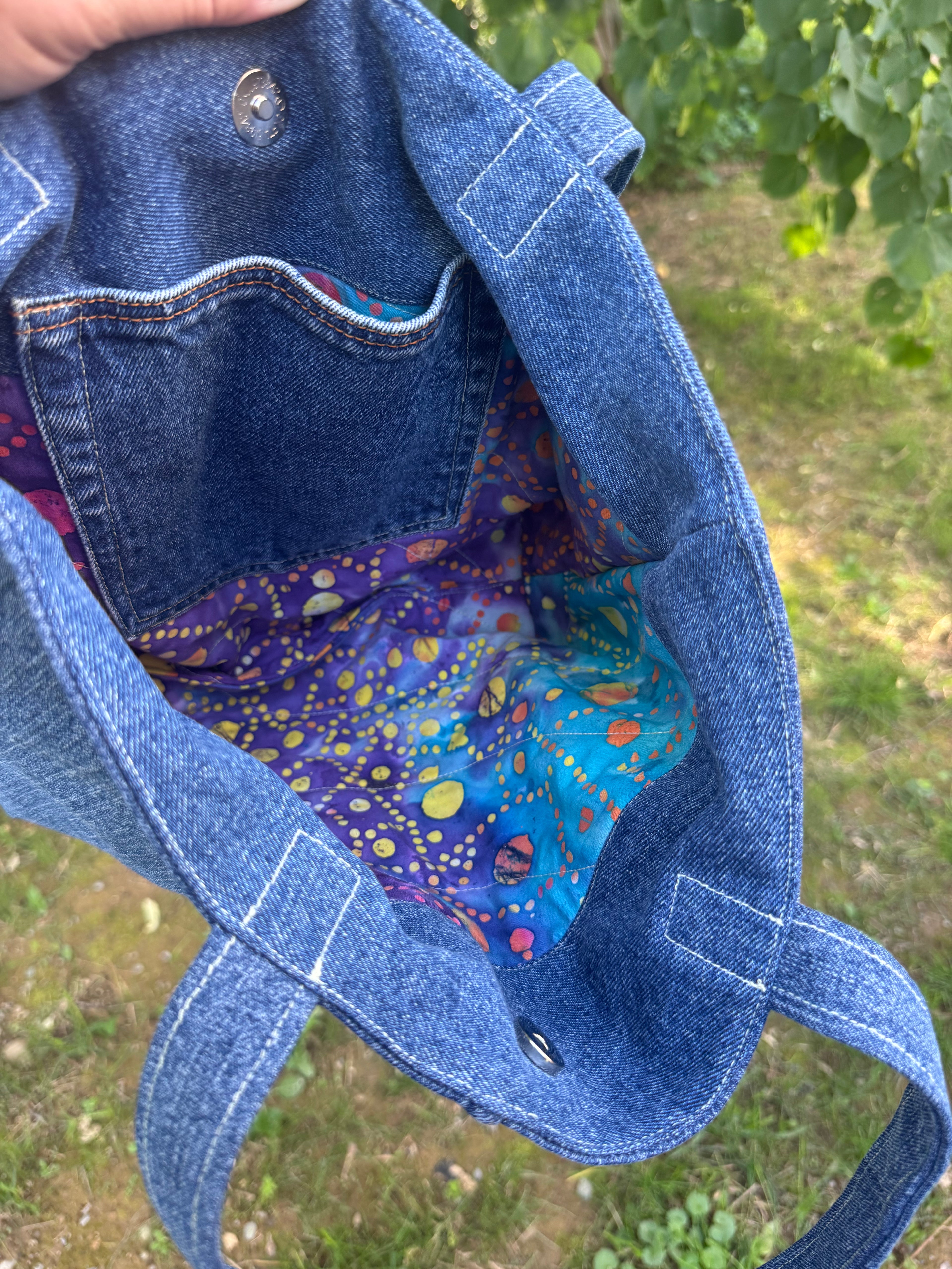 Tote Bag / Hearts on Blue Jeans