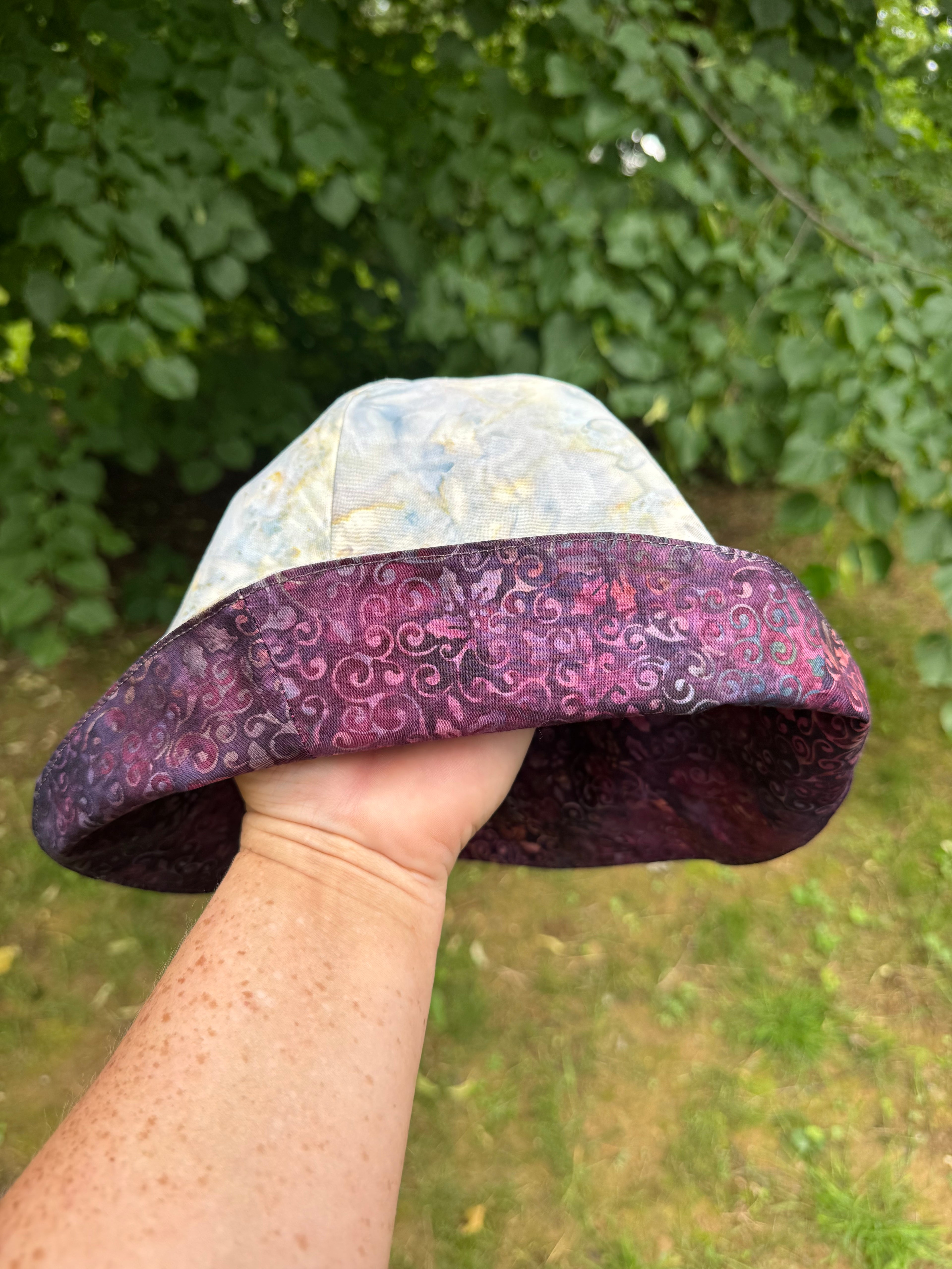 Tulip Hat (reversible)